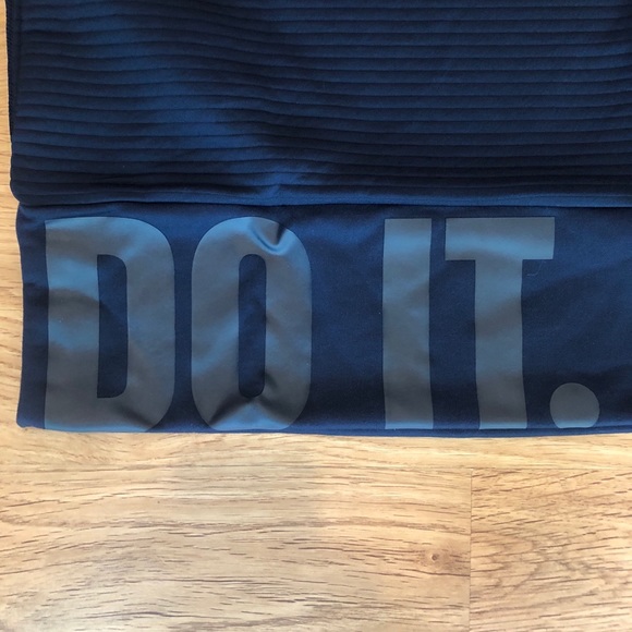 ~SOLD~ Nike JDI Quilted Crew, Obsidian/Grey, Sz S - Picture 5 of 8